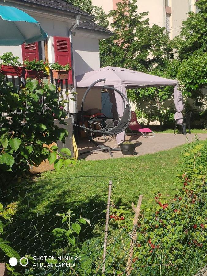 Colmar "Room" Chambre Privee Chez L'Habitant,Parking Voiture Devant La Maison,Garage Moto Et Velo,Petit Dejeuner Εξωτερικό φωτογραφία