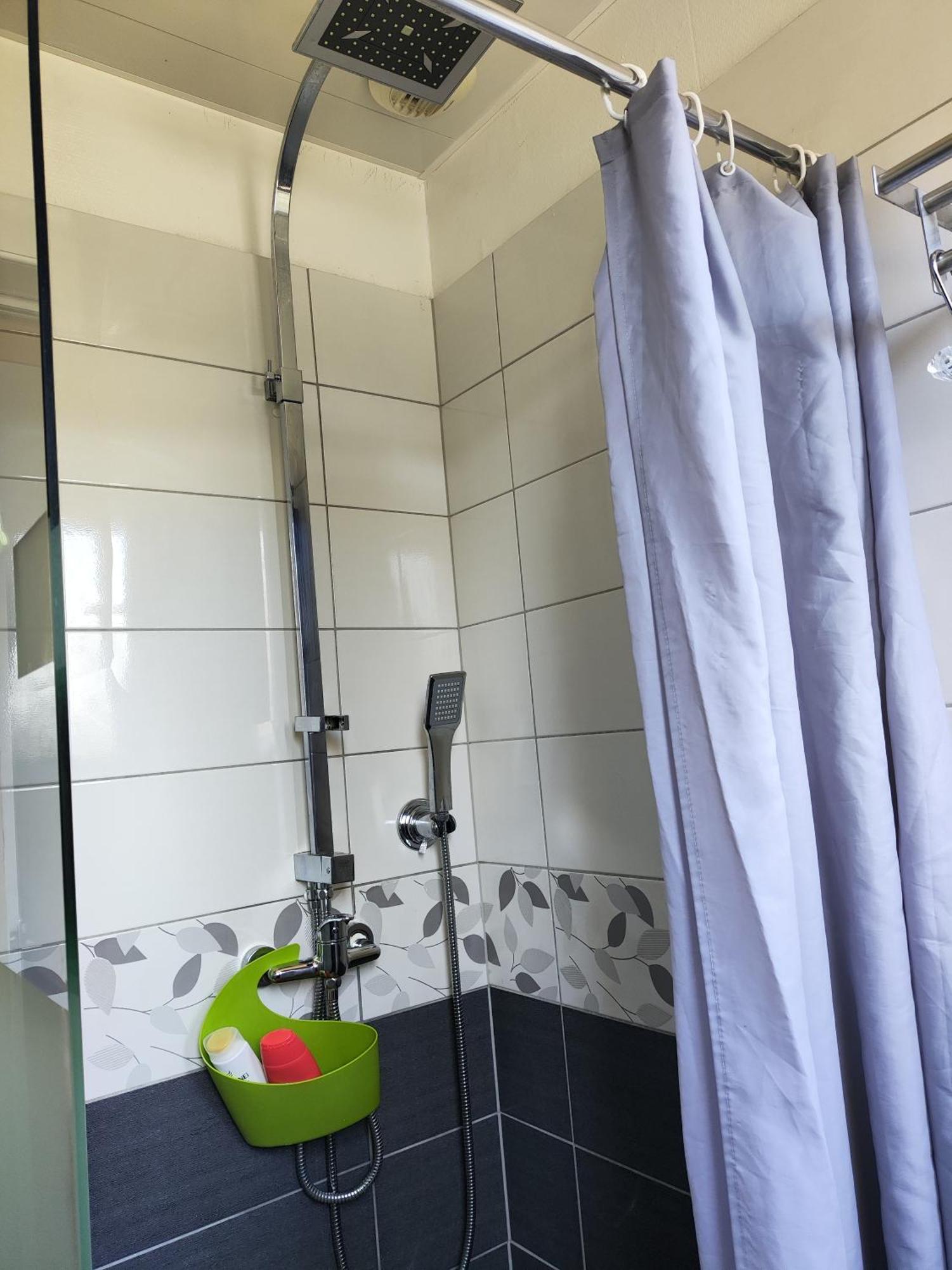 Colmar "Room" Chambre Privee Chez L'Habitant,Parking Voiture Devant La Maison,Garage Moto Et Velo,Petit Dejeuner Εξωτερικό φωτογραφία